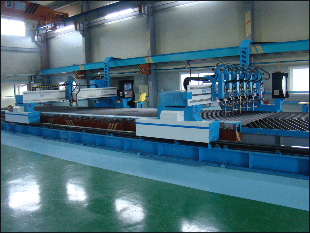 CNC Gas／Plasma Cutting Machine