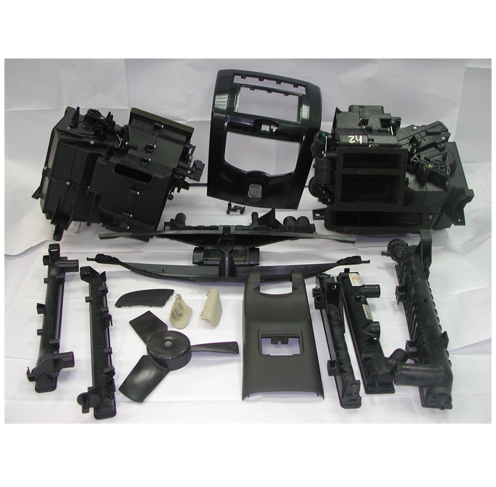 Automobile Molded Parts-1