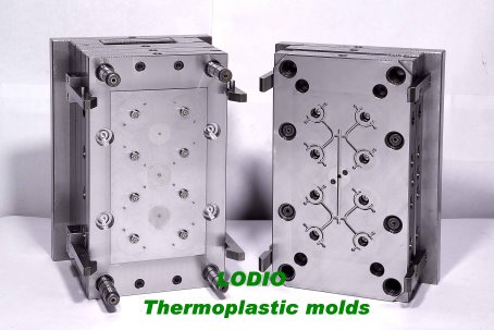 塑膠射出模具-Thermoplastic Molds