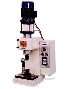 Pneumatic Riveting Machine