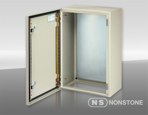 ES Series Wall Mount Enclosure with Gland Plate Single-Door, IP66 