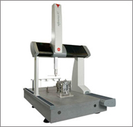 Ultra-high precision coordinate measuring machine