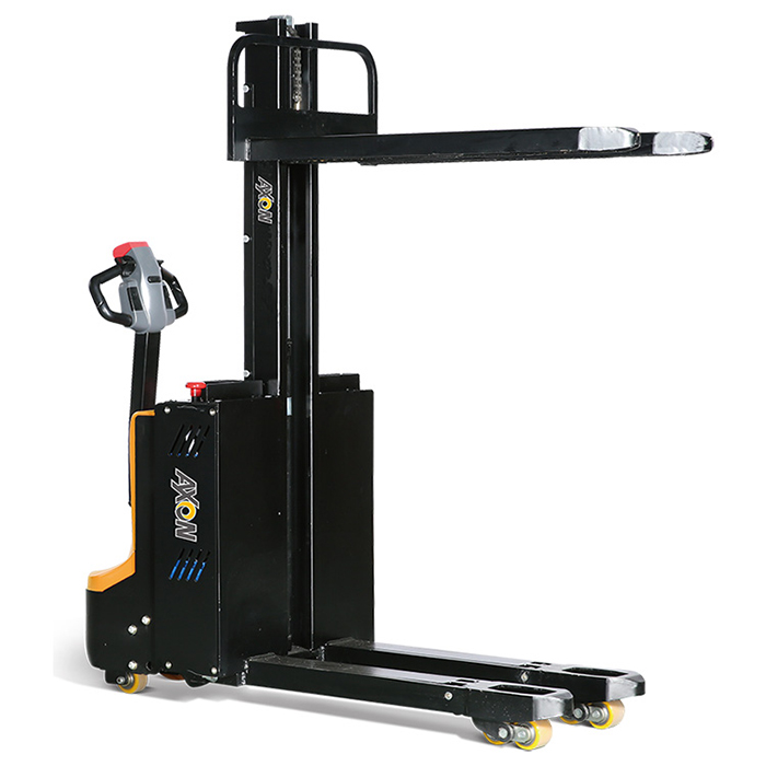 0.8 tons electric stacker