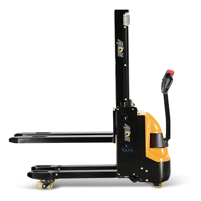 0.8 tons electric stacker