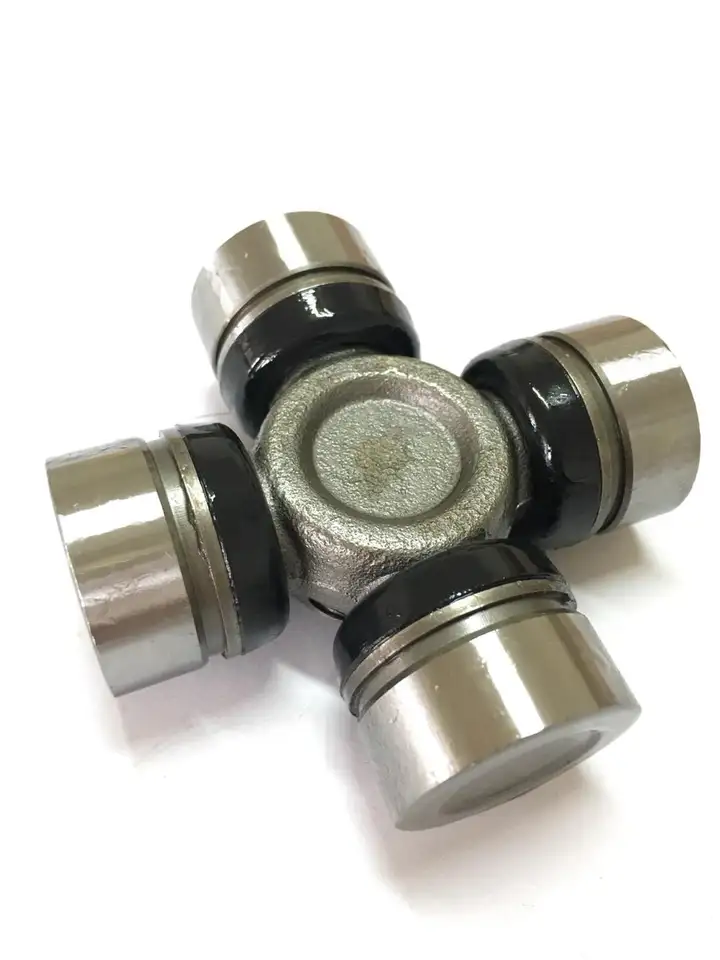 UNIVERSAL JOINT FOR ISUZU-OE:GUIS-52-GUIS-52