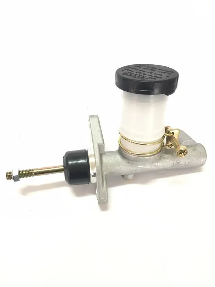 CLUTCH MASTER CYLINDER ASSY FOR MITSUBISHI-OE:MB555170