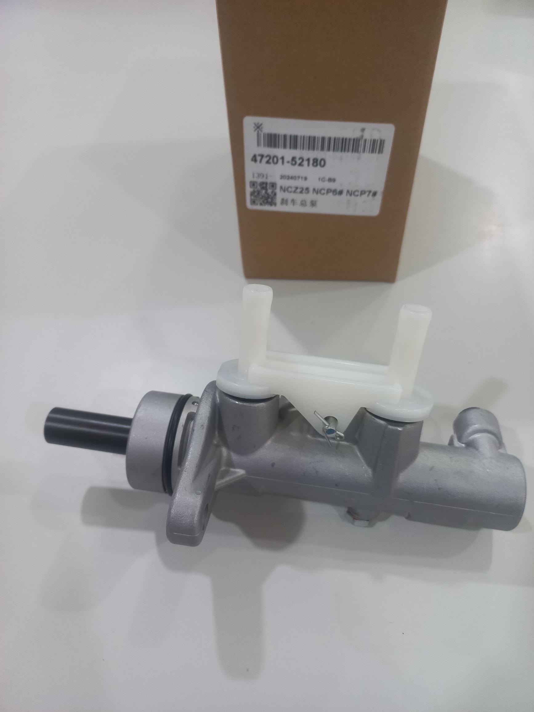 煞車總泵 BRAKE MASTER CYLINDER For TOYOTA-OE:47201-52180-47201-52180