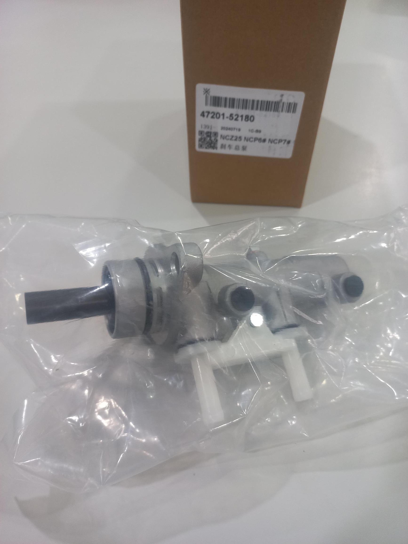 煞車總泵 BRAKE MASTER CYLINDER For TOYOTA-OE:47201-52180-47201-52180