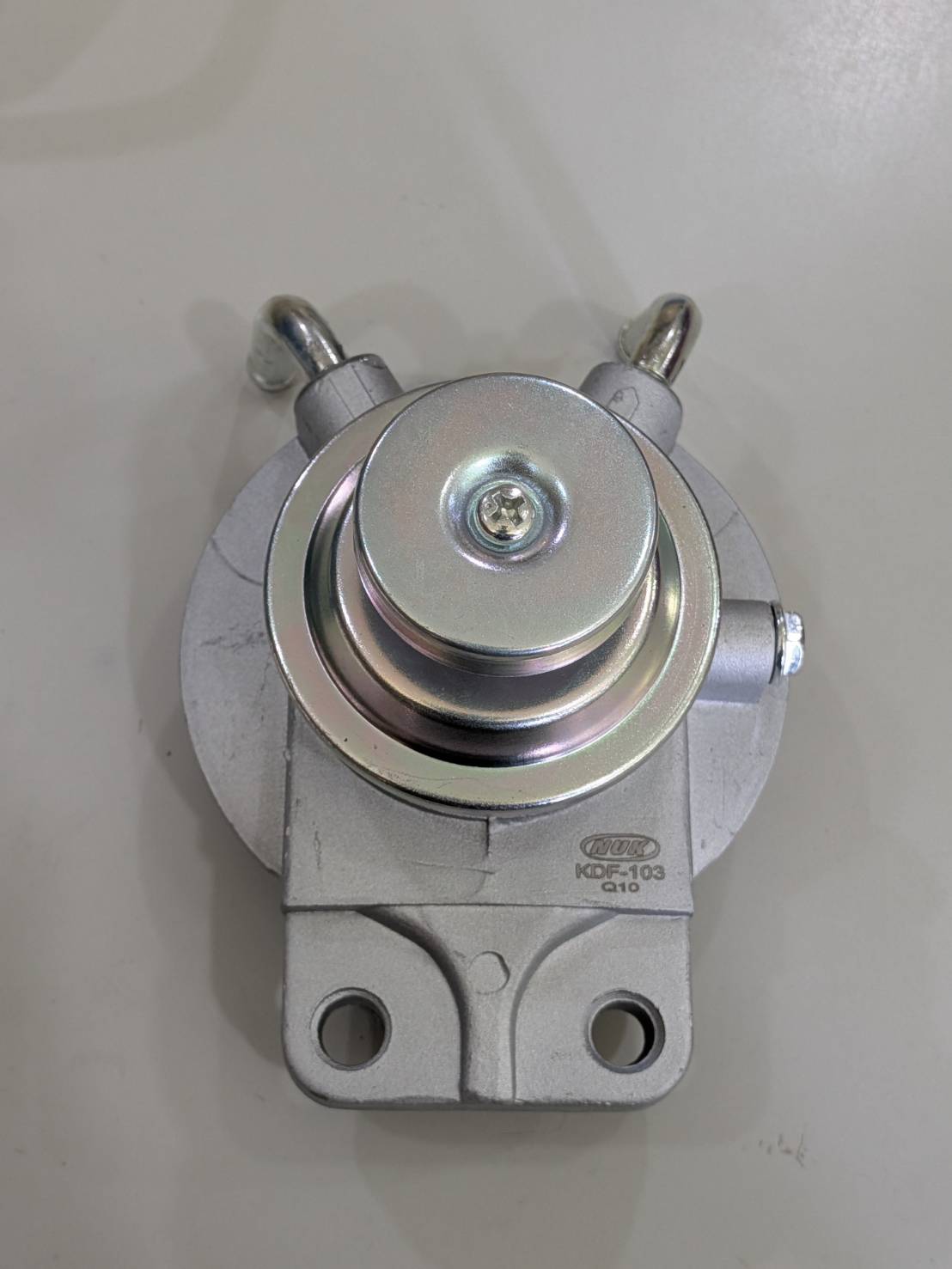 柴油燃油濾清器座總成 (OEM MB129677)-MB129677