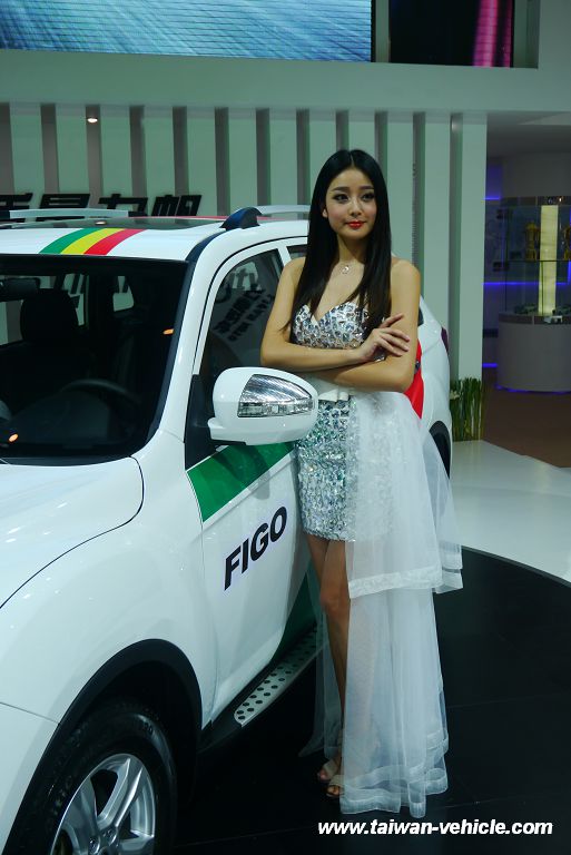 Auto China 2014 Photo Report (Showgirl part-1)
