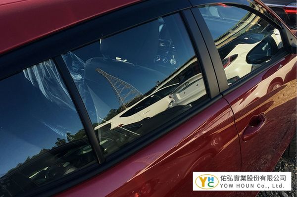 WHAT ARE WINDOW VISORS, AND HOW DO THESE WORK?